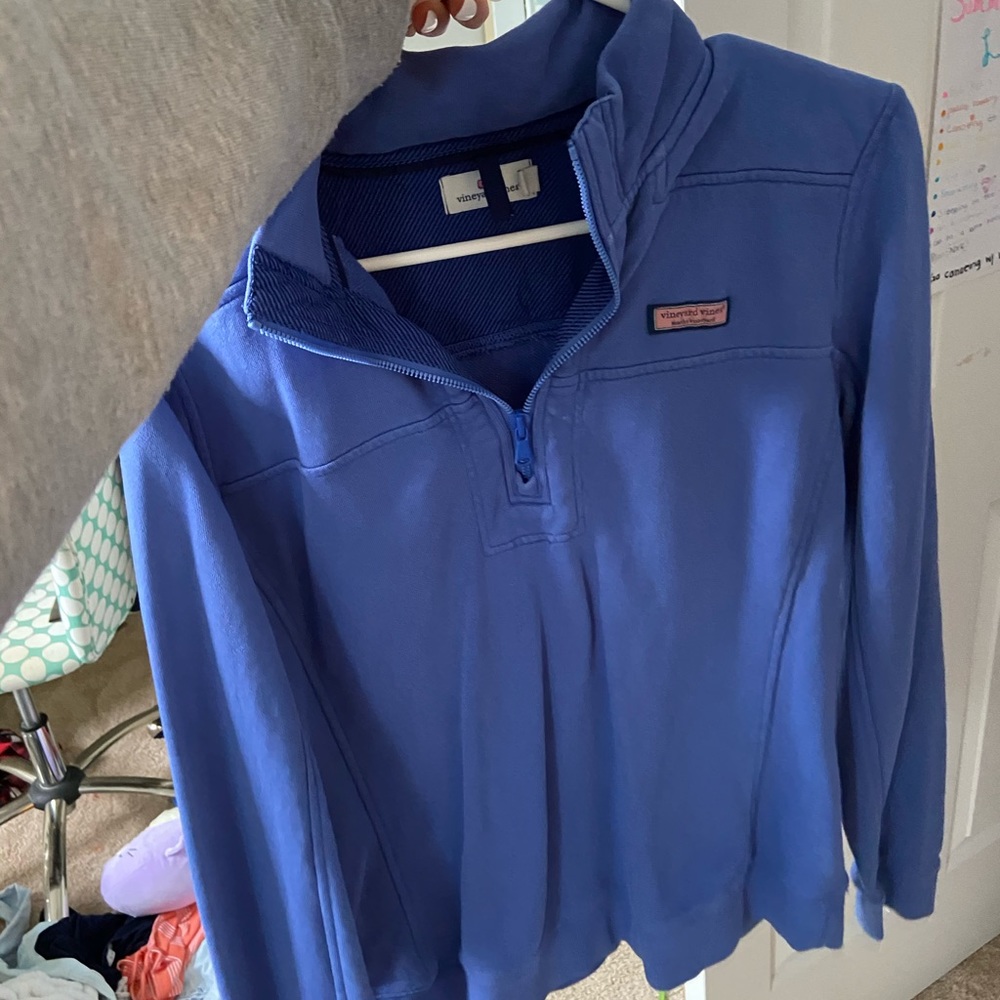 vineyard vines sweatshirt